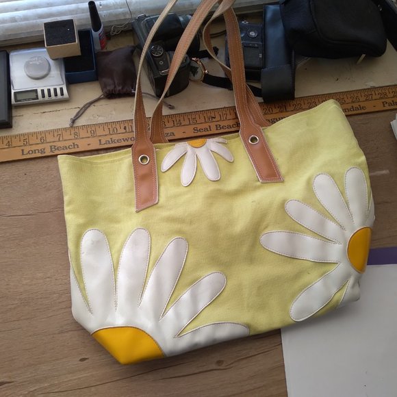 SUNFLOWERS by MAXX NY bags and purses - Picture 2 of 6